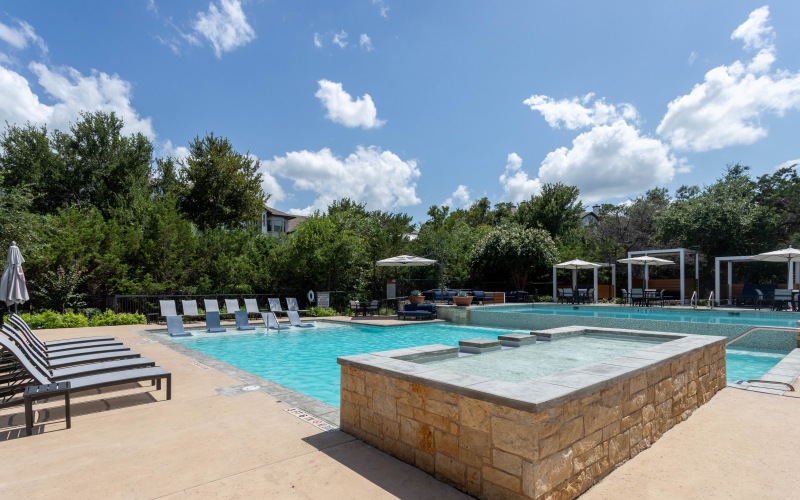 Estates at Bee Cave poolview
